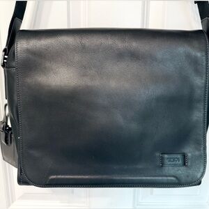 Tumi Black Leather Messenger Bag / Backpack